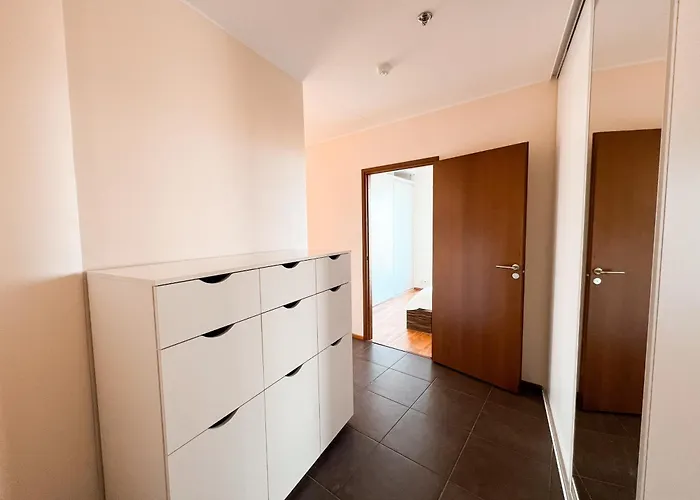 Panoramic Sea View -13th Floor Apartment *